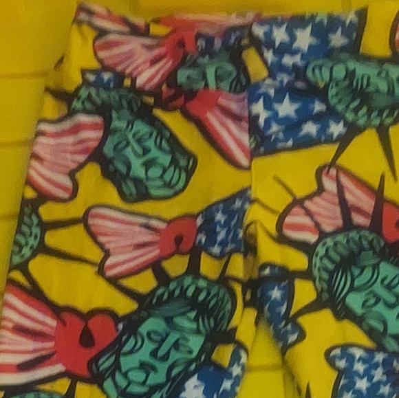 * Lularoe Statue of Liberty leggings, one size - Picture 5 of 6